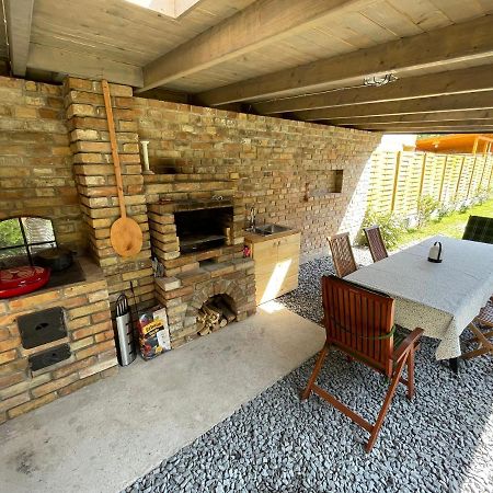 Ferienwohnung Iker Nyaralo Balatonfenyves Exterior foto